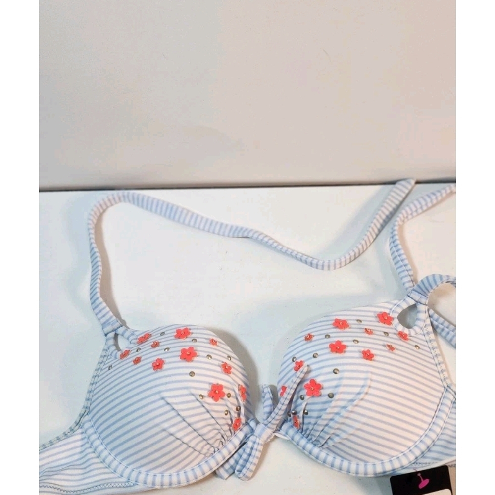 Victoria's‎ Secret Striped Light Blue and Bikini Top with Size Tag 34A